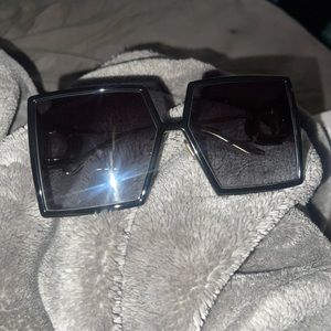 Christian Dior 30 Montaigne 58MM Square sunglasses